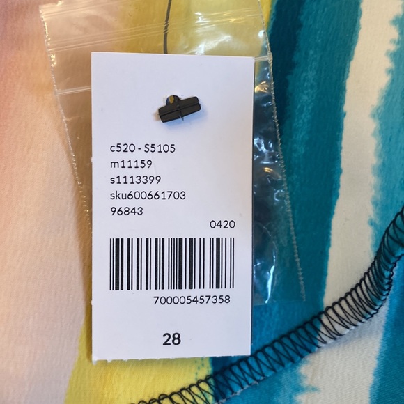 NEW Lane Bryant 28 beautiful blouse with belt - Picture 9 of 9